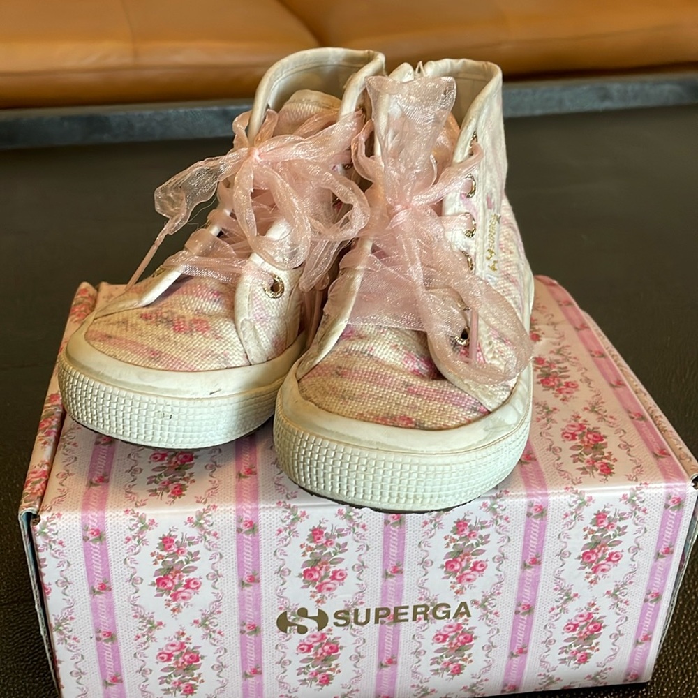 Superga Kids Pink Floral High-Top Sneakers